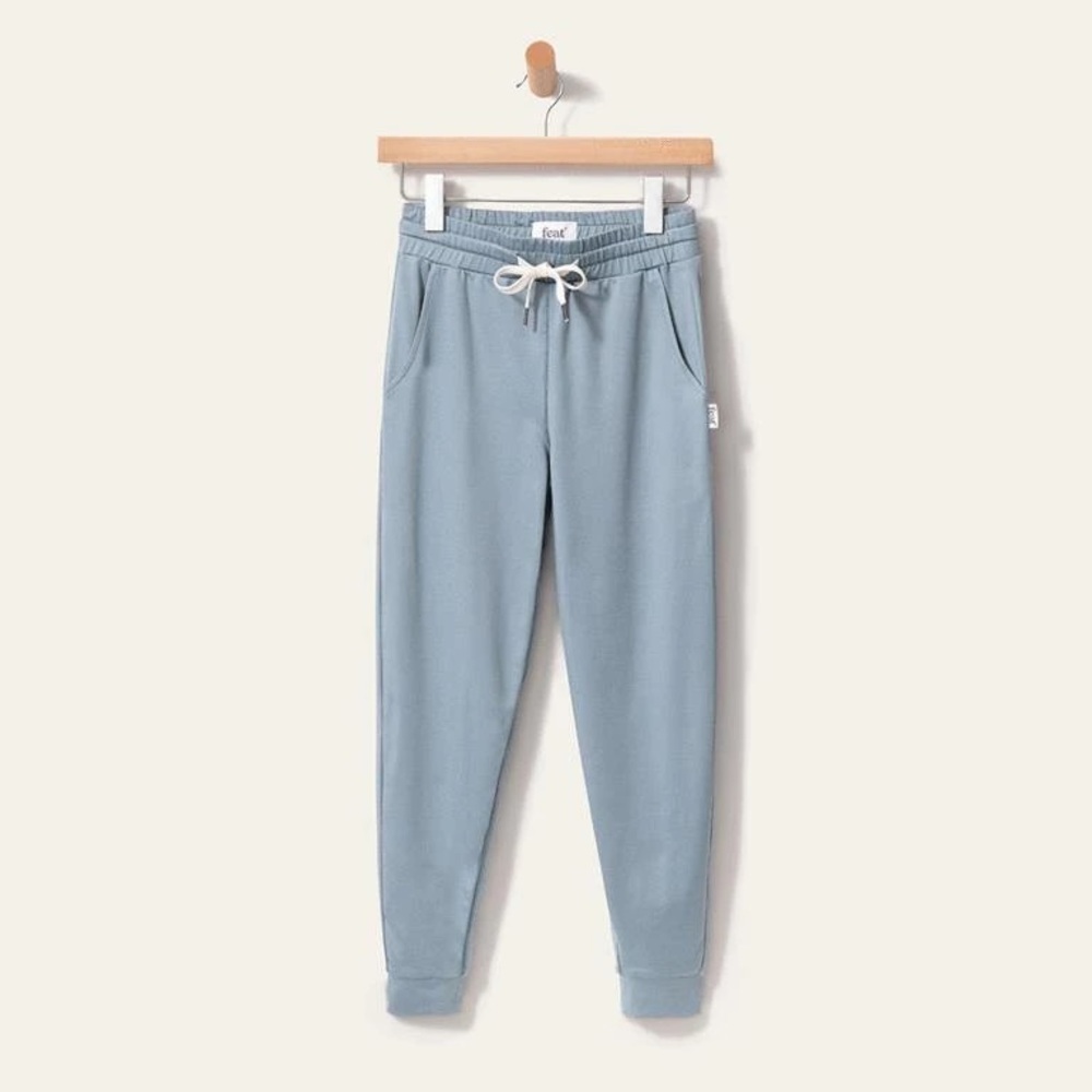 Feat The Roam Jogger, Powder Blue